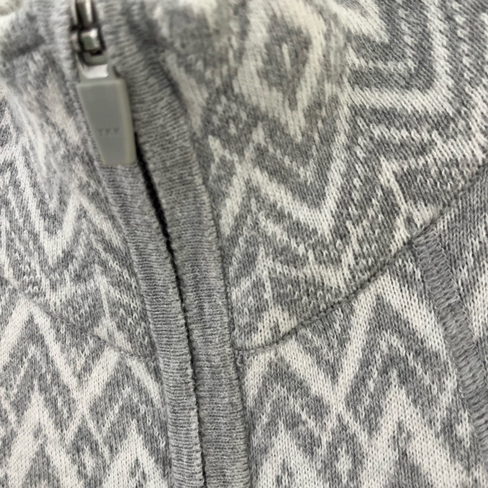 MAX STUDIO Gray & White Geometric  Pattern Full Zip Long Sweater Jacket NWOT - Picture 6 of 10